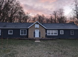 10150 N Riverview Dr #2, Plainwell, MI 49080