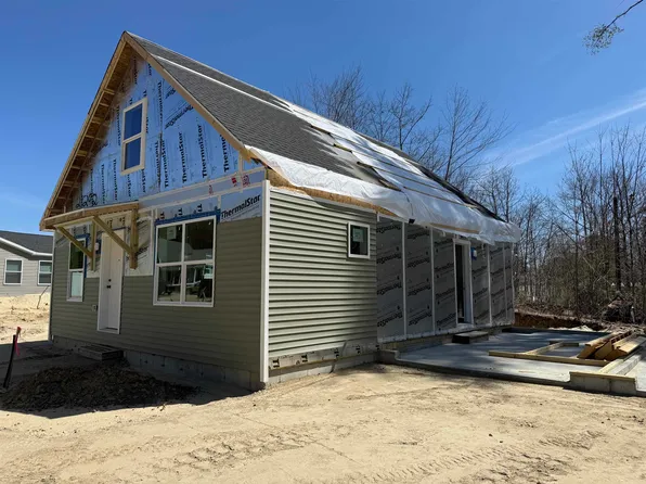 27B Woodland Way, Plymouth, NH 03264