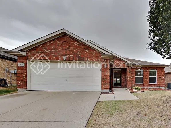 1020 Salt Creek Trl, Fort Worth, TX 76131