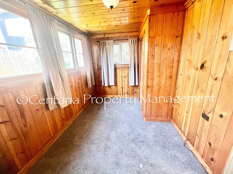 515 James St — Photo 17