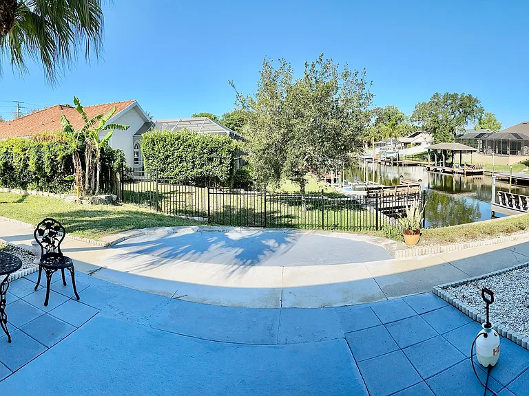 3 Comanche Ct — Photo 41