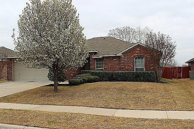 1st image of 708 Sawyer Dr