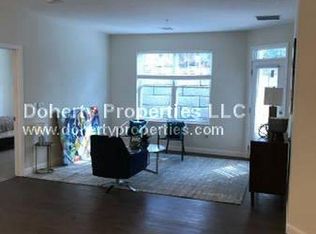 275 Mill Rd, Chelmsford, MA 01824