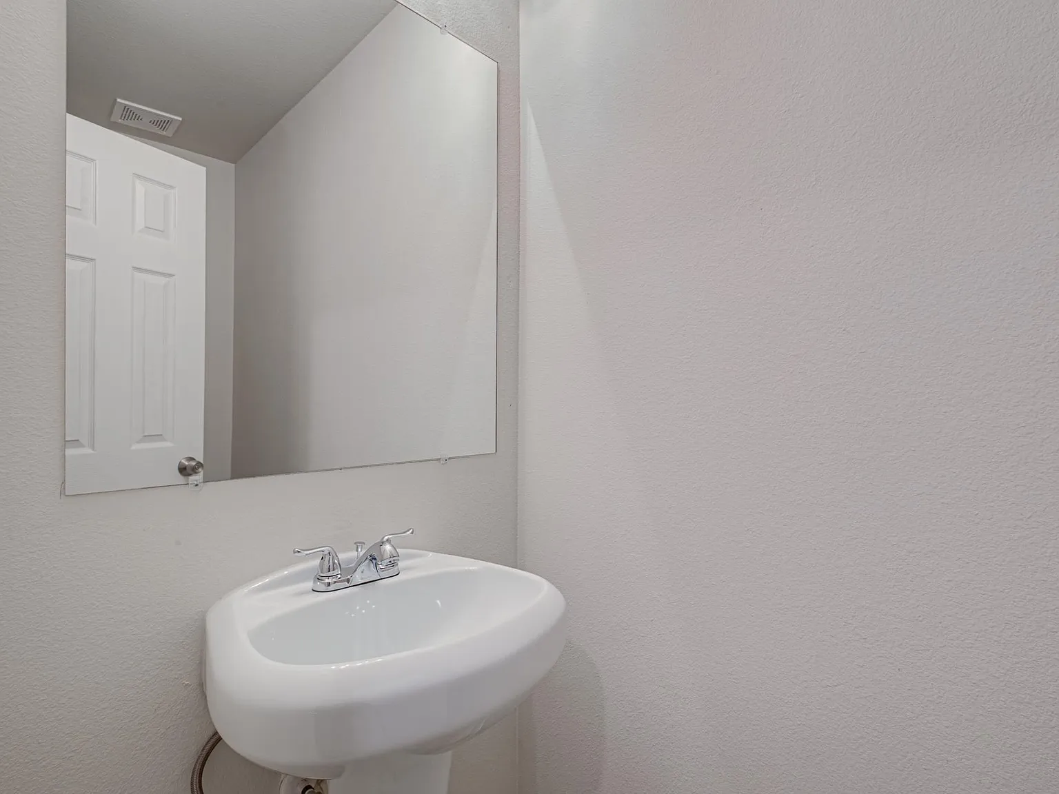 3518 Milan St — Photo 4