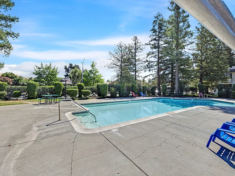 5450 Concord Blvd #N1 — Photo 27