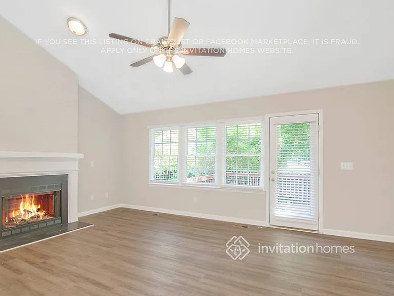2509 Pepperfield Dr — Photo 4