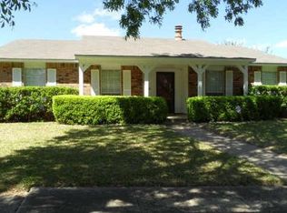 3025 Villa Sur Trl, Dallas, TX 75228