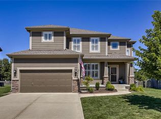 18860 W 165th St, Olathe, KS 66062