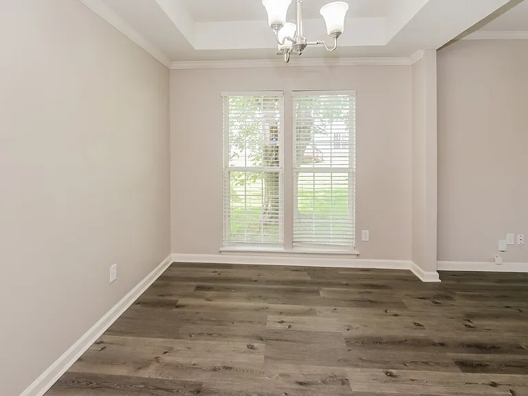 11319 Valerian Ct — Photo 7