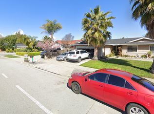 1445 Mantelli Dr, Gilroy, CA
