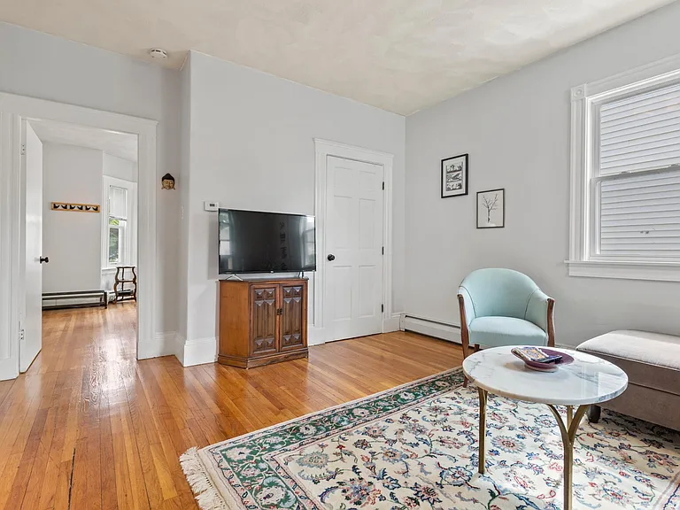 40 Otis St #1 — Photo 8