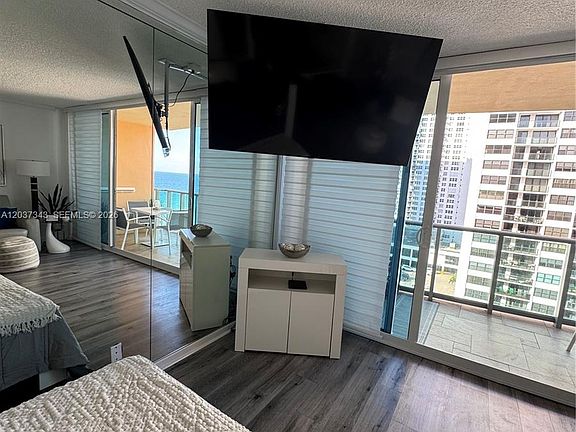 3rd image of 2501 S Ocean Dr APT 1105