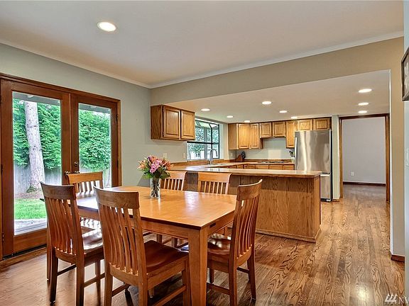 5th image of 4521 169th Ave SE