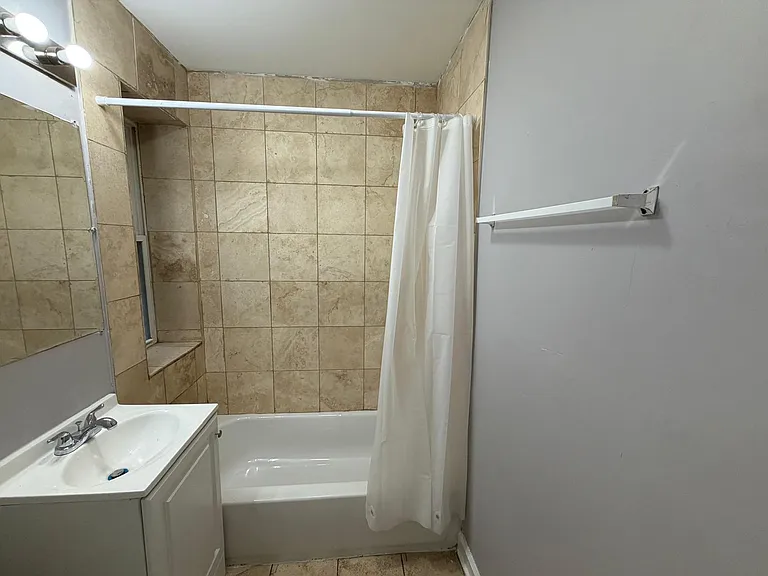 3911 W 14th St #1 — Photo 20