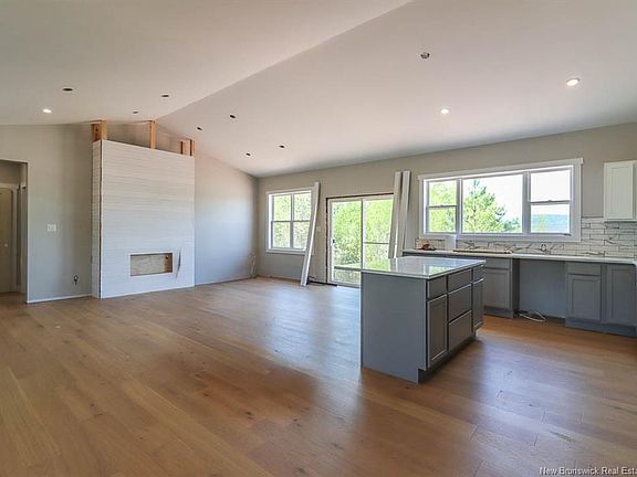 5th image of 23 Bitterroot Ln