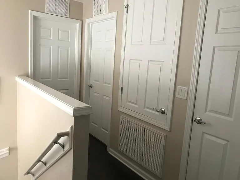 3947 Lionheart Dr — Photo 1