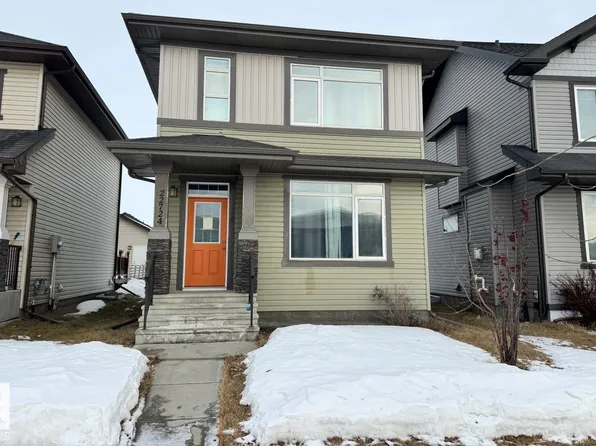 22724 97th Ave NW, Edmonton, AB T5T 7J2