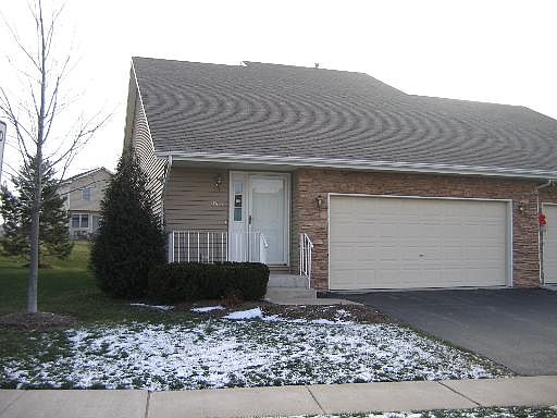 1st image of 1066 W Rose Dr