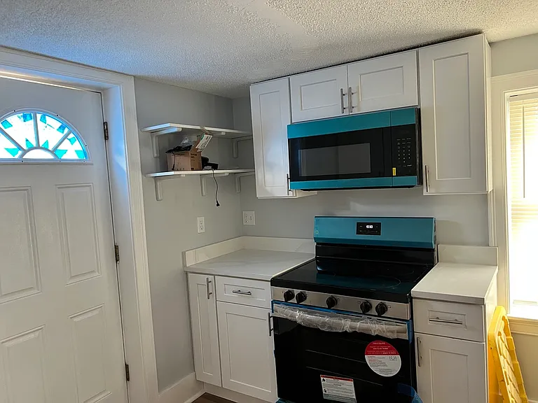 117 South St #B — Photo 4