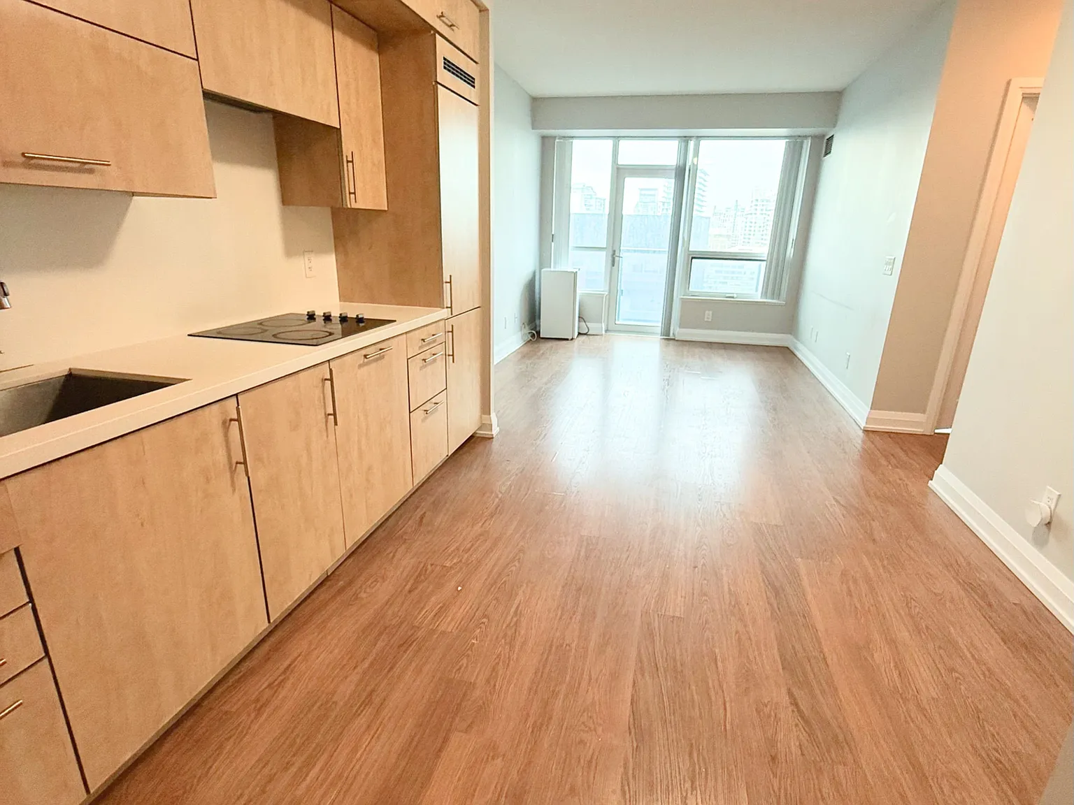 2 bed, $3,150 — Photo 1