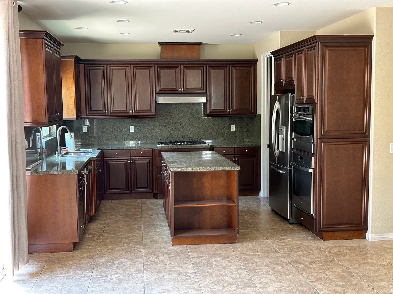 5296 Stallion Run Pl — Photo 2