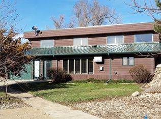 332 S Main St, New Leipzig, ND 58562