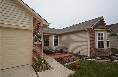 2nd image of 8804 N Fawn Meadow Dr