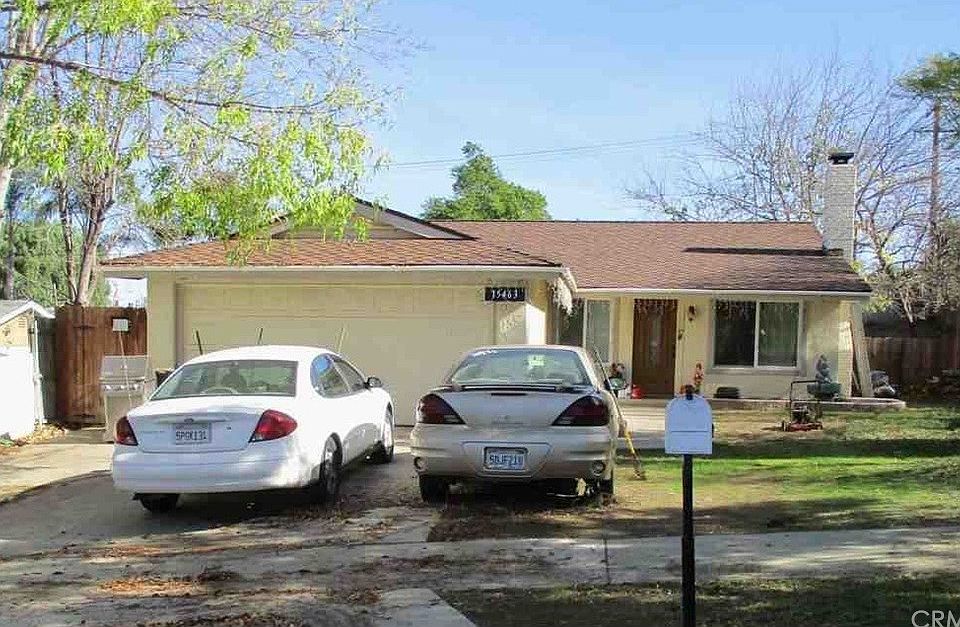 1st image of 15463 Elm Ln