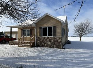 311 N Bradleyville Rd, Fairgrove, MI 48733