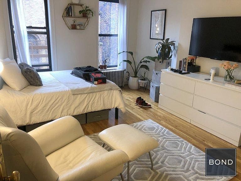 1st image of 330 E 74th St APT 4B