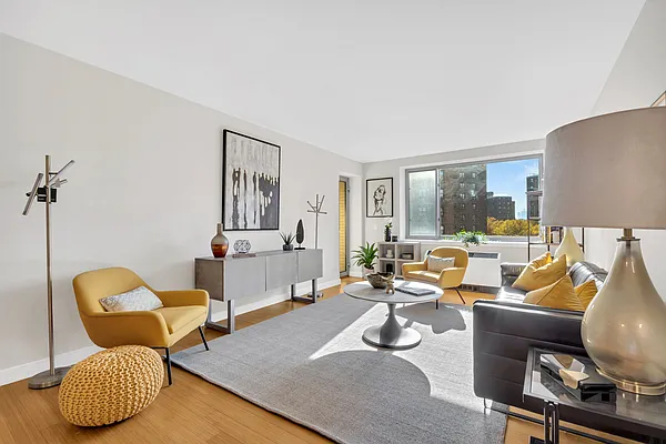 Sold by Compass | media 1