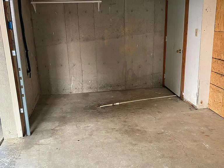 3381 Northway Dr — Photo 28