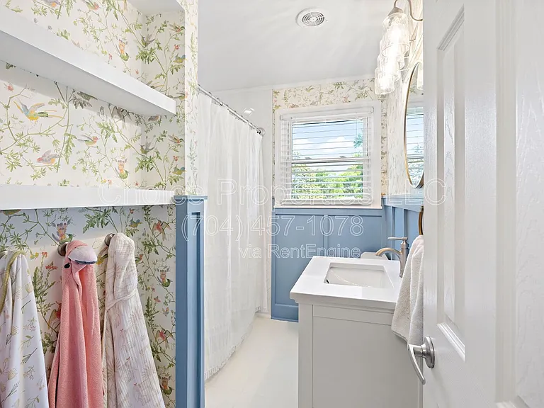 832 Stanfield Dr — Photo 26