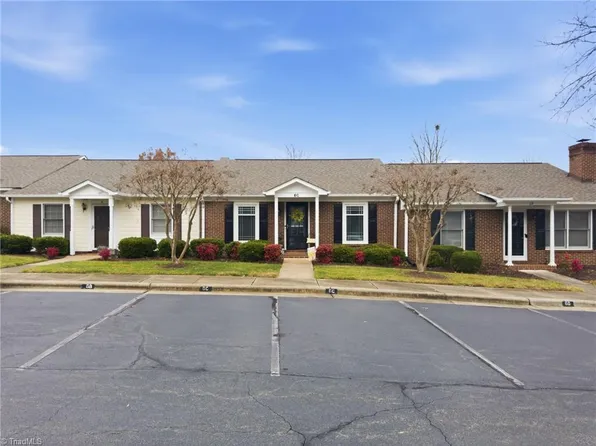 6 Prairie Trl, Greensboro, NC 27410