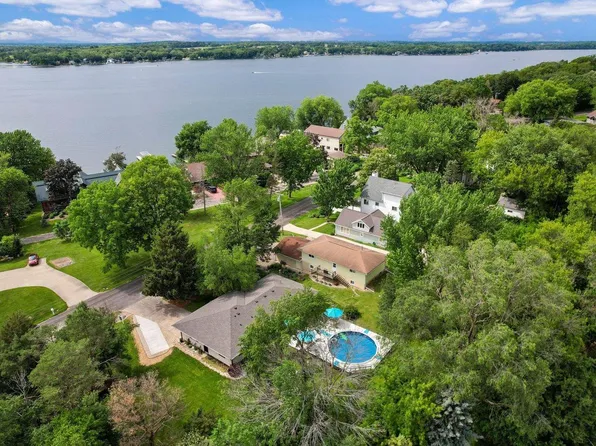 2680 Tower Road, Mcfarland, WI 53558