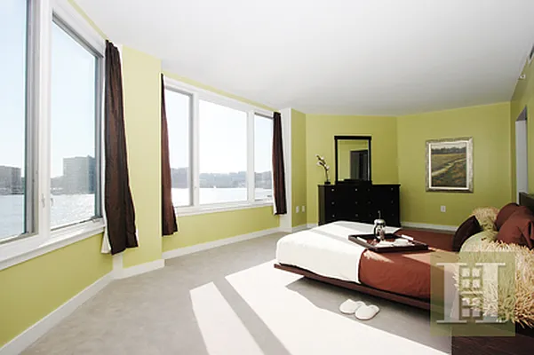 Sold by Halstead Real Estate | media 5