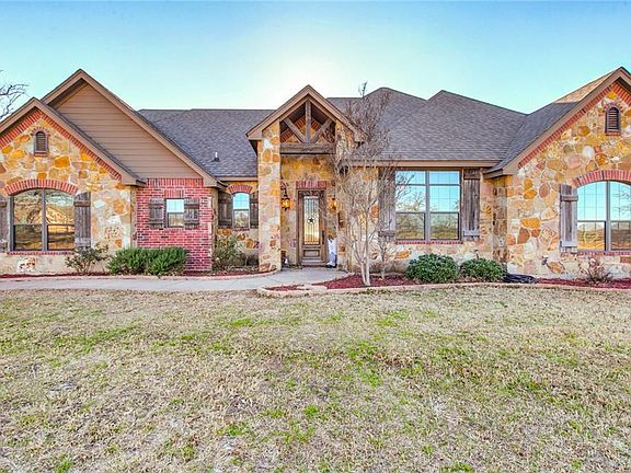 2nd image of 6118 Temple Oaks Ct