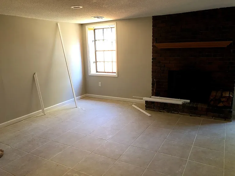 6354 Shannon Pkwy #1 — Photo 9