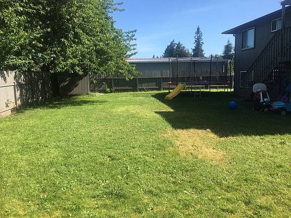 3rd image of 17512 10th Avenue Ct E