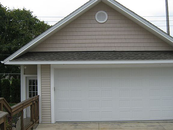 2nd image of 2120 Gardner Ave