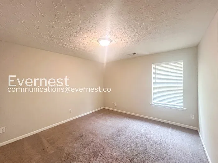 6621 Waterton Ave SW — Photo 12