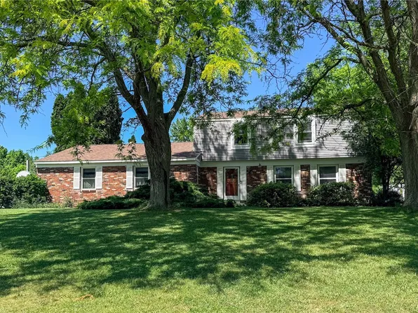 2893 Cold Springs Rd, Baldwinsville, NY 13027