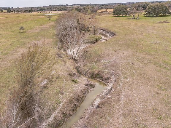 5th image of 1747 E Old Hallettsville Rd