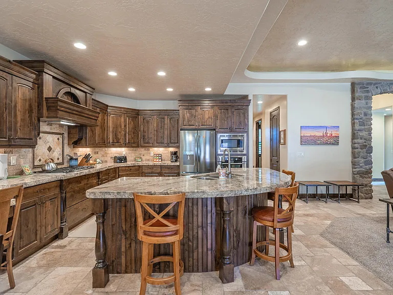 2732 S 4010 W — Photo 17