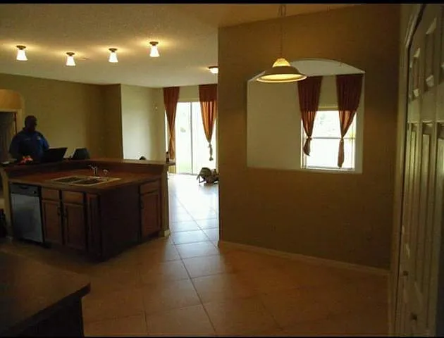 1209 Apopka Pl — Photo 6