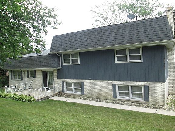 5th image of 7440 Manitoba Dr