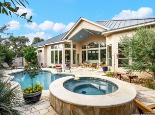110 Hampton Way, Shavano Park, TX 78249