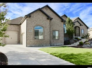 2609 W 2400 N, Farr West, UT 84404