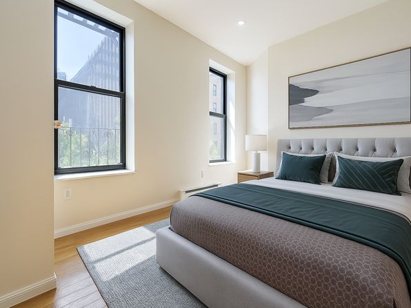 251 W 109th St APT 2e
