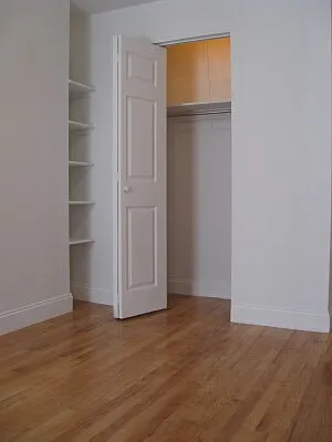 Rented by Tower Brokerage | media 53